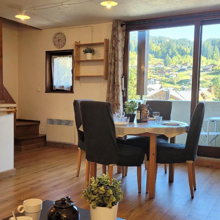 T3 duplex lumineux, proche pistes, parking, Wi-Fi - FR-1-598-23 - Appartamento (5 Adulti) - 4
