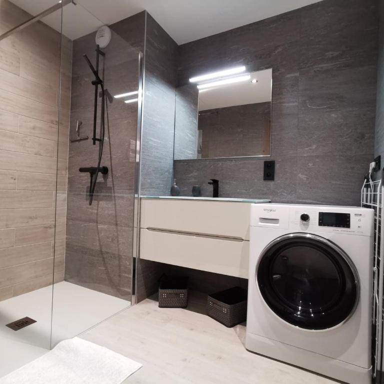 Appartement 4 pers, centre Les Gets, WiFi, parking - FR-1-598-64 - Appartement (4 Adultes) - 2