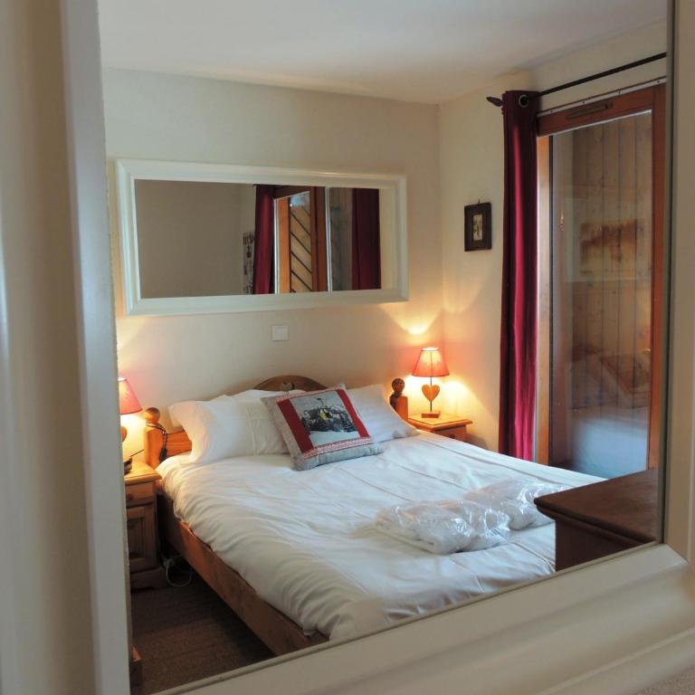 Appartement cosy rénové, 2 pièces, calme, proche pistes et commerces, parking privé - FR-1-598-77 - Apartment (5 Erwachsene) - 3