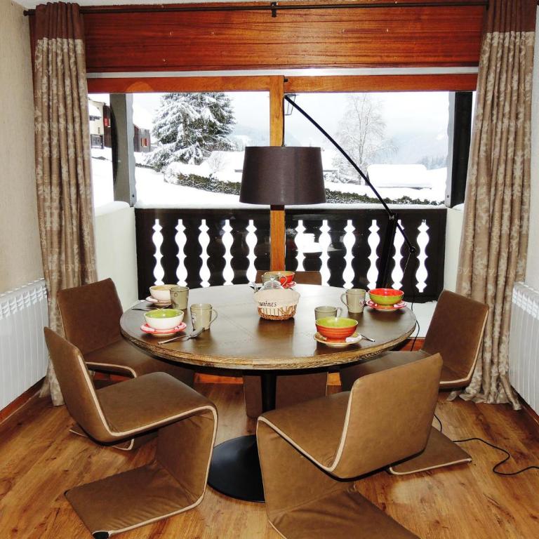 Superbe appartement 6 pièces au pied des pistes, 4 chambres en suite, centre Les Gets - FR-1-598-26 - Appartamento (10 Adulti) - 5