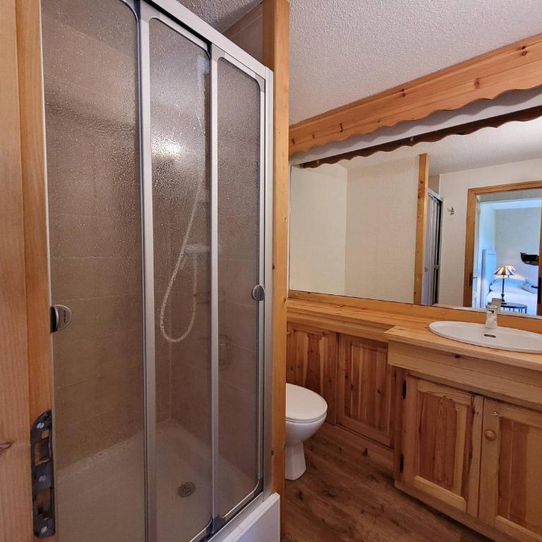Superbe appartement 6 pièces au pied des pistes, 4 chambres en suite, centre Les Gets - FR-1-598-26 - Appartamento (10 Adulti) - 15