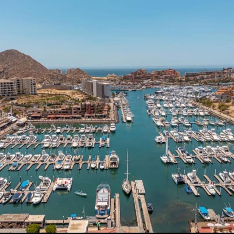 Amazing Cabo Marina condo with private jacuzzi - Apartamento - 1