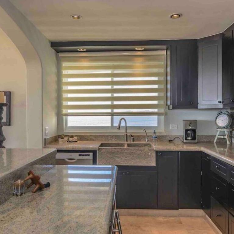 Tortuga-World Class Ocean Front Villa5 500ft - Villa - 13