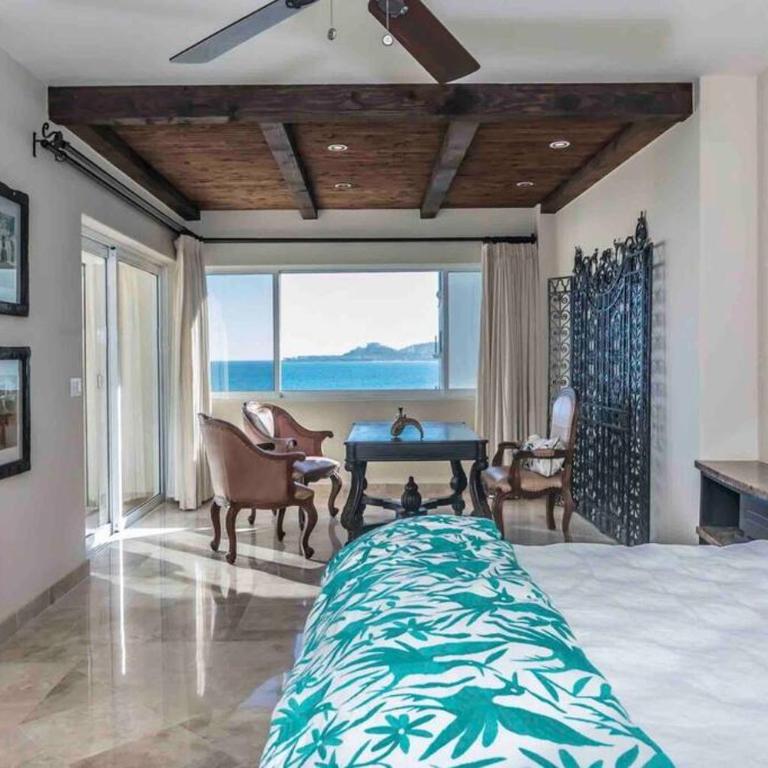 Tortuga-World Class Ocean Front Villa5 500ft - Villa - 19
