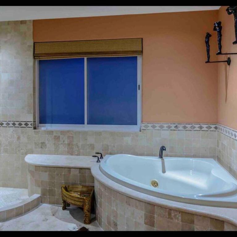 Tortuga-World Class Ocean Front Villa5 500ft - Villa - 27