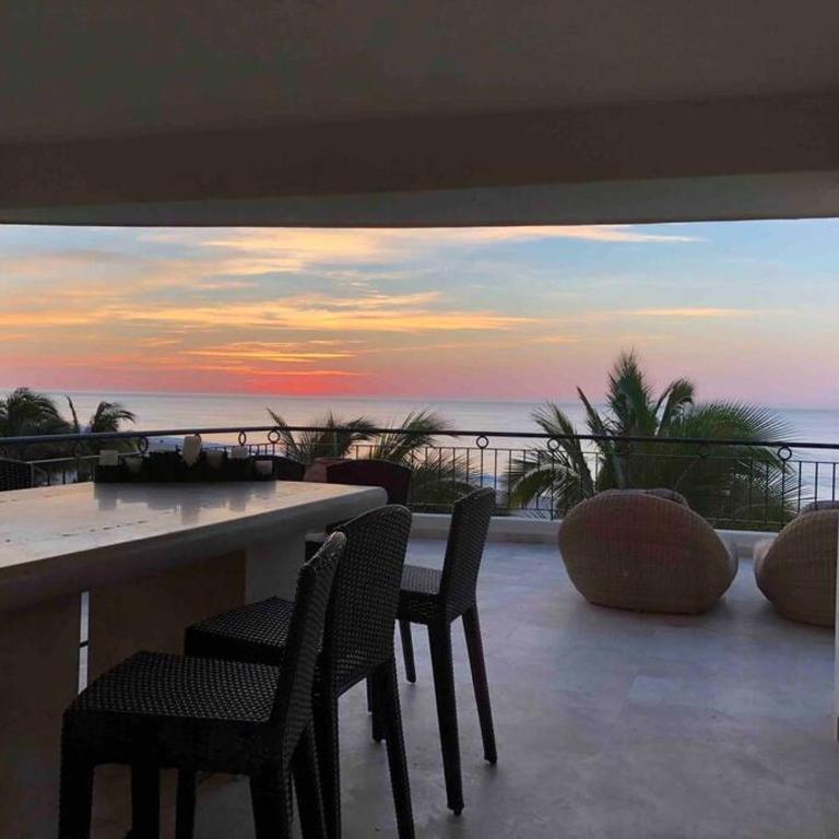 Tortuga-World Class Ocean Front Villa5 500ft - Villa - 34