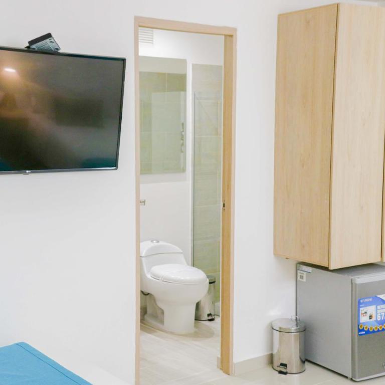 Hotel Boutique Laureles Medellin (HBL) - Standard Family Room - 13