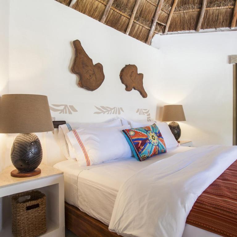 Mahekal Beach Front Resort & Spa - Ocean View Palapa King Bed - 4