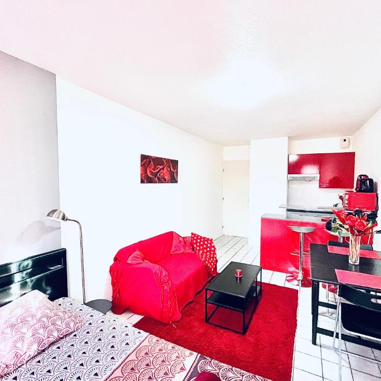 Le Red Escape à 15min du centre avec parking privé gratuit - Apartamento Estudio - 19