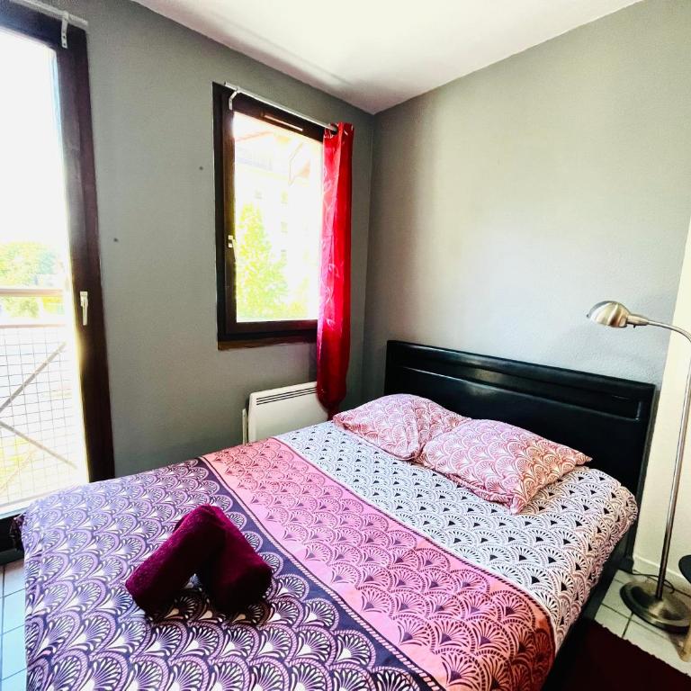 Le Red Escape à 15min du centre avec parking privé gratuit - Apartamento Estudio - 16