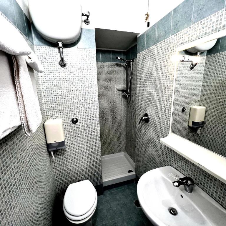 Hotel domus termini - Camera Matrimoniale con Bagno Privato - 1