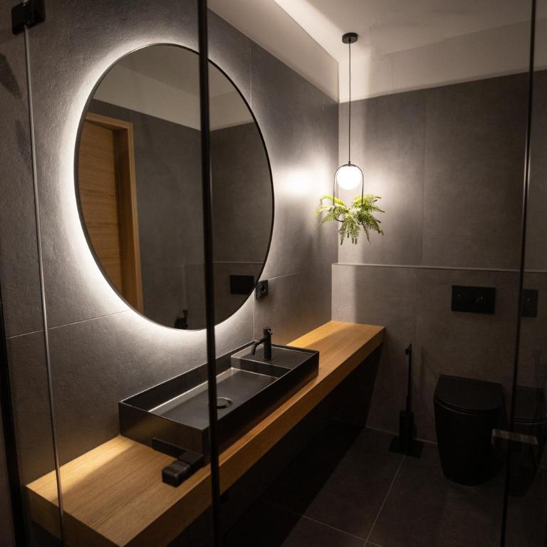 S1 Luxury Suites and Rooms - Camera Matrimoniale Deluxe con Balcone - 3