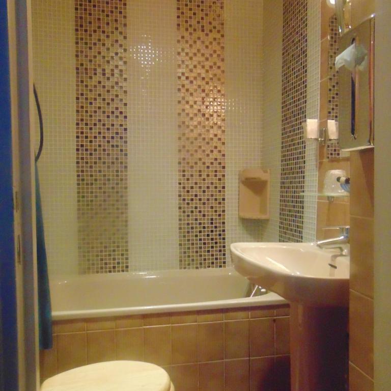 Hôtel Paris Voltaire - Chambre Double Supérieure - 4
