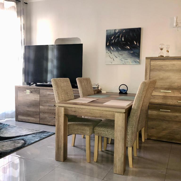 CHARMING APARTMENT NEAR THE BEACH - Appartement 2 Chambres - 9