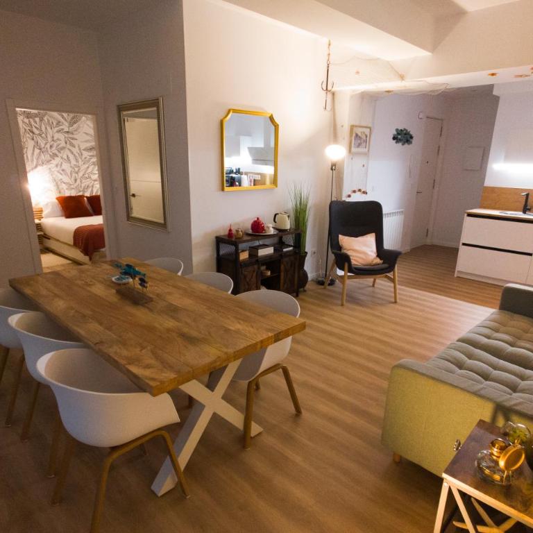 Casa Trueba, centro Gros, reformado y con desayuno - Apartamento de 3 dormitorios - 26