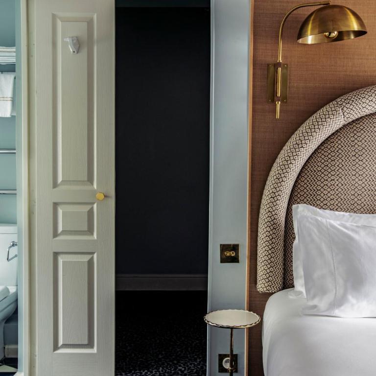 Grand Pigalle Experimental - Chambre de 22 m² sous les Toits - 3