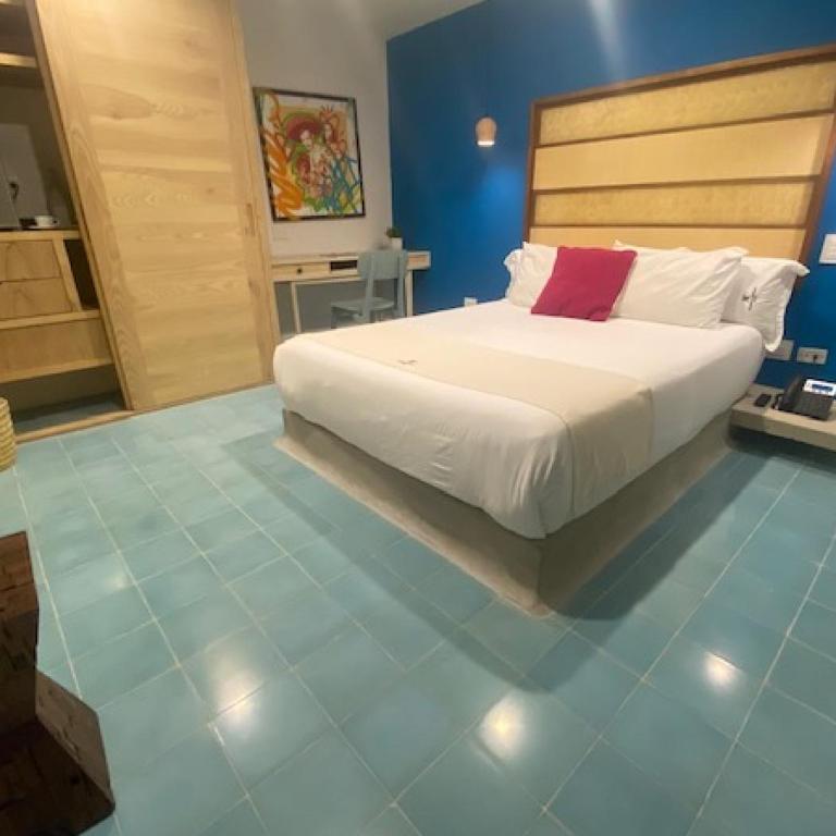 Auténtico Vertical Playa del Carmen - Deluxe Room - 8