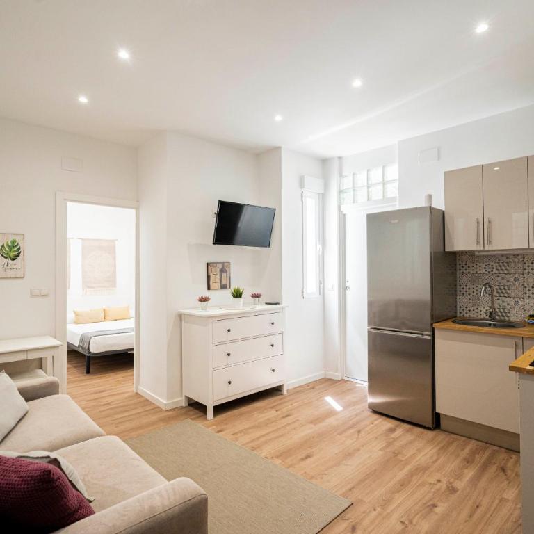 Quiet and cosy flat in N. Salamanca - One-Bedroom Apartment - 14
