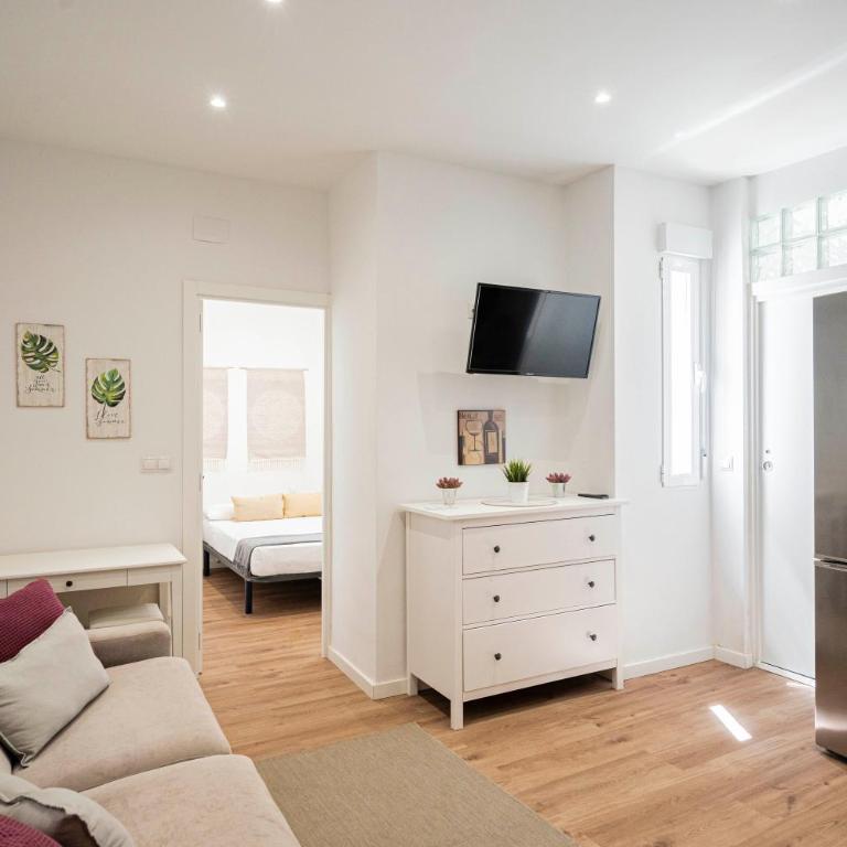 Quiet and cosy flat in N. Salamanca - One-Bedroom Apartment - 16