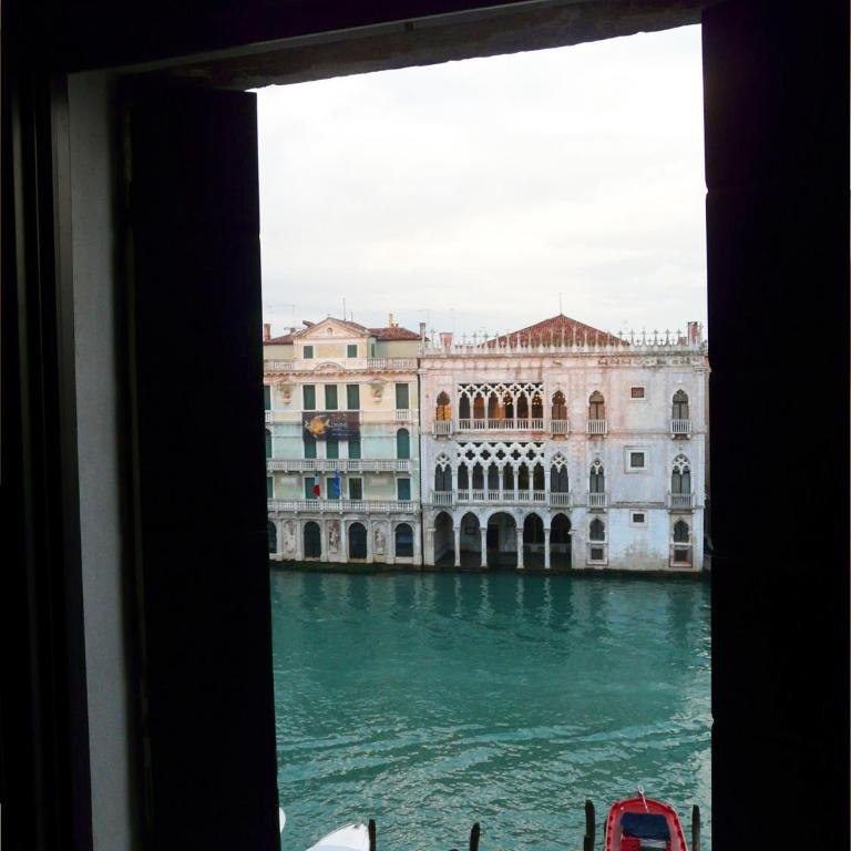 Hotel L'Orologio Venezia - WTB Hotels - Camera Matrimoniale Deluxe con Vista Canale - 12