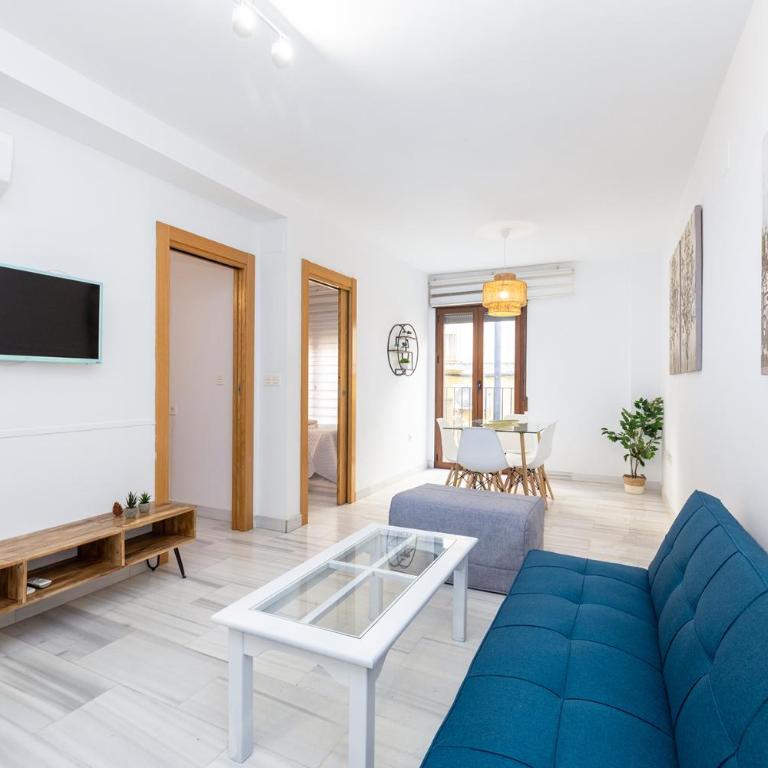 Grace Apartments - 3 bedroom City Centre - Three-Bedroom Apartment - 41