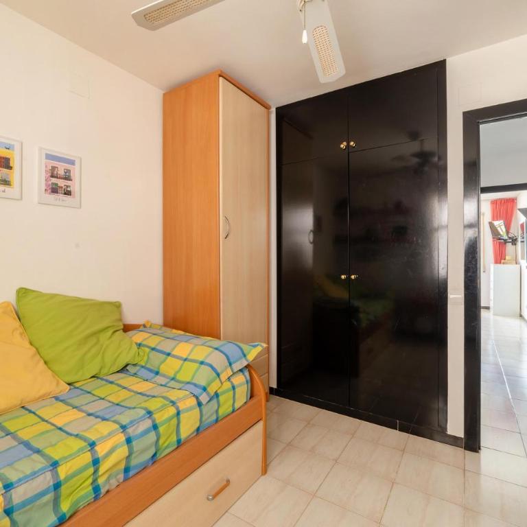 2 Bedroom Gorgeous Apartment In Miami Platja - Apartamento de 2 dormitorios - 18