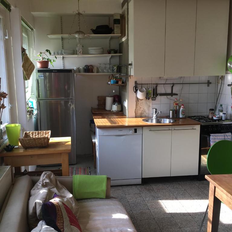 Sarajevo, Lovely two bedroom apartment in the very center - Appartement 2 Chambres - 4
