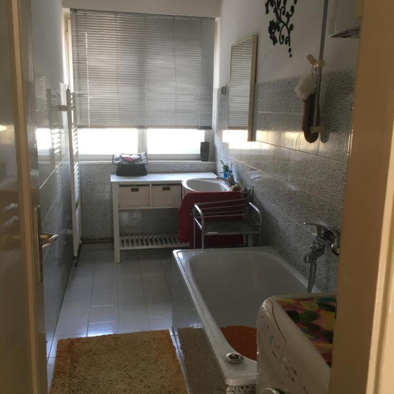 Sarajevo, Lovely two bedroom apartment in the very center - Appartement 2 Chambres - 13