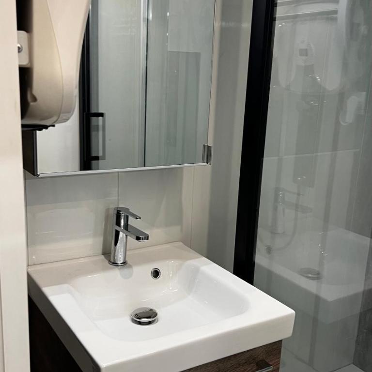 Embrun - Appartement 4/6 personnes avec extérieurs - Appartement 2 Chambres - 17
