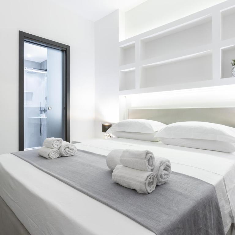 Suite Palermo Apartment - Small Double Room - 1