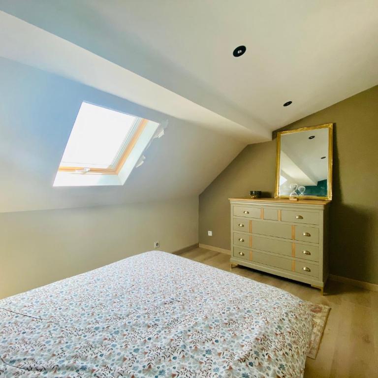 Duplex 120m2 terrasse vue sur Nîmes - Appartamento con 3 Camere da Letto - 13