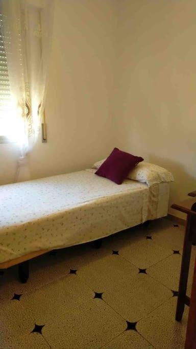 Precioso piso de 3 dormitorios, cocina y 1 baño - Apartamento de 3 dormitorios - 6