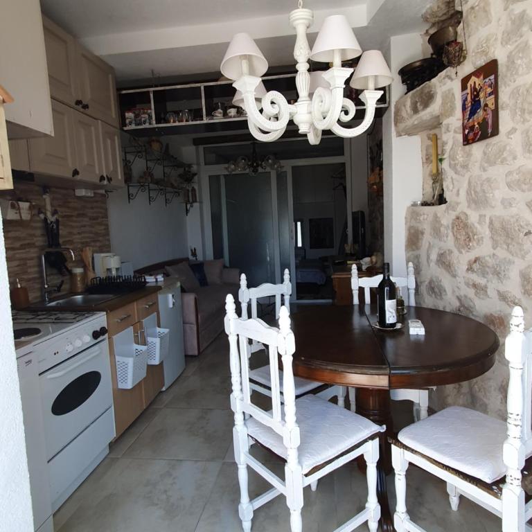 Stone house Djakonovic - One-Bedroom Apartment - 14