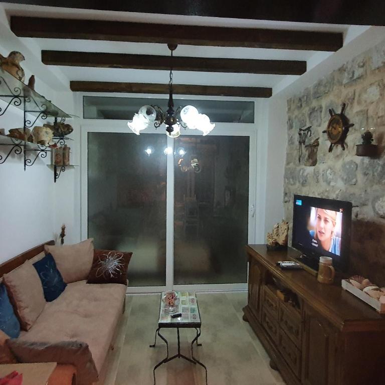 Stone house Djakonovic - One-Bedroom Apartment - 9