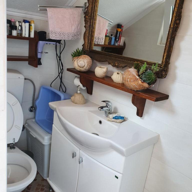 Stone house Djakonovic - One-Bedroom Apartment - 21