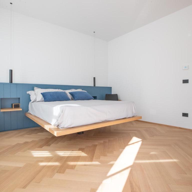 S1 Luxury Suites and Rooms - Camera Matrimoniale Deluxe con Balcone - 9