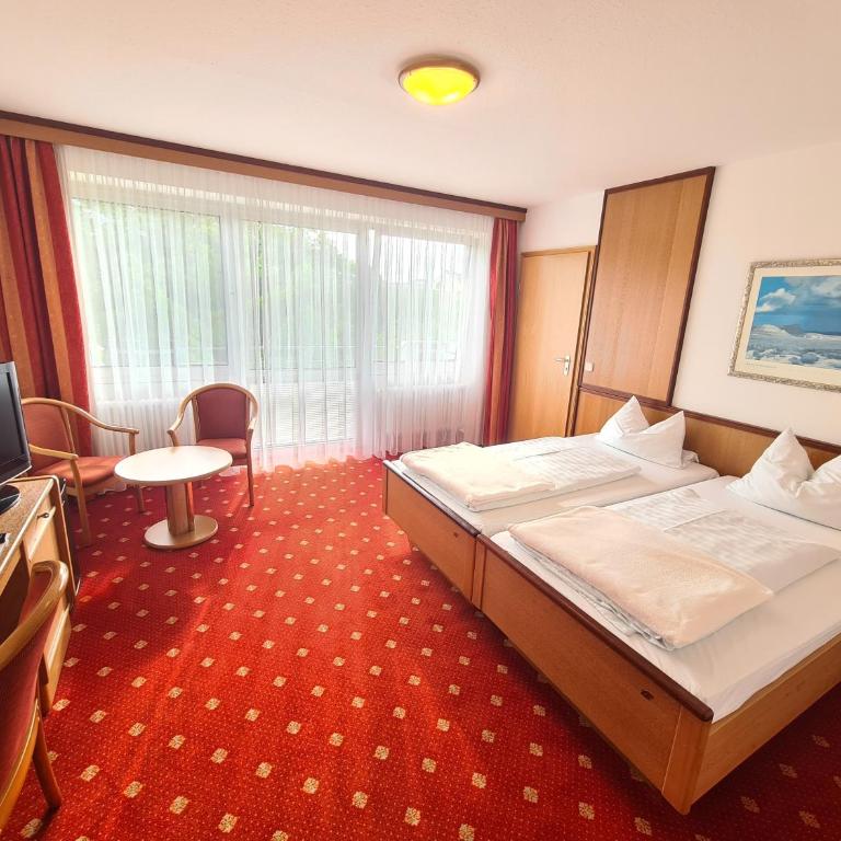 Thermenhotel Tannenhof - Ihr Wohlfühl-Hotel - Familienzimmer mit eigenem Bad - 8