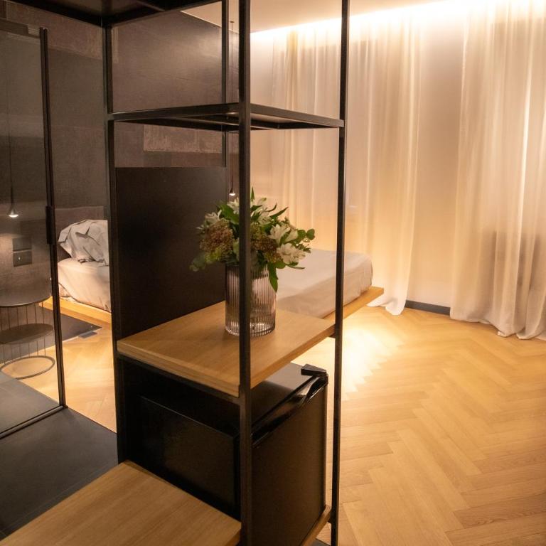 S1 Luxury Suites and Rooms - Camera Matrimoniale Deluxe - 4