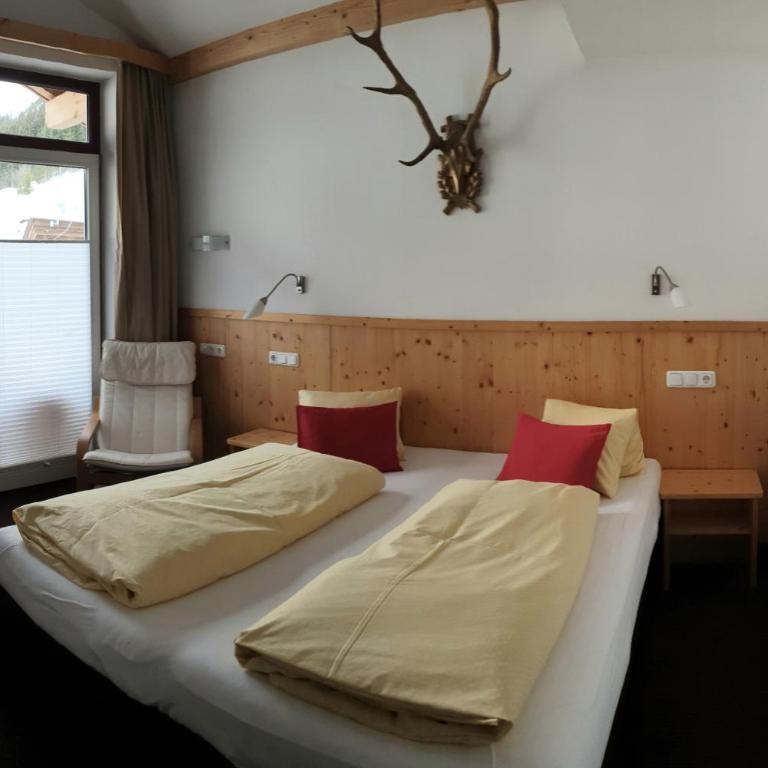 alpenrose hotel-garni - Doppelzimmer mit Balkon - 10