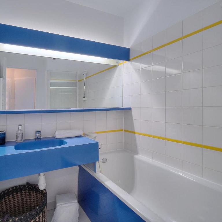 Upstays Sea View Terrace Pool 36m Apartment - Appartement - 24