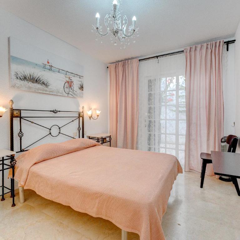 Marvelous holiday home - villa La Caleta - Villa - 47