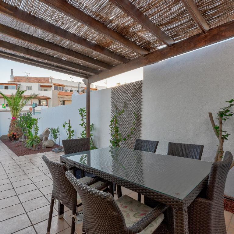 Marvelous holiday home - villa La Caleta - Villa - 52