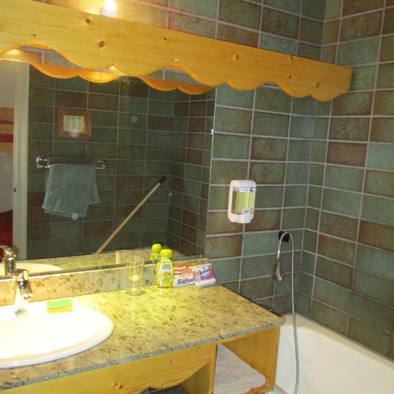 Font-Romeu village - ski, randonnées, loisirs plein air - Appartement 1 Chambre - 9