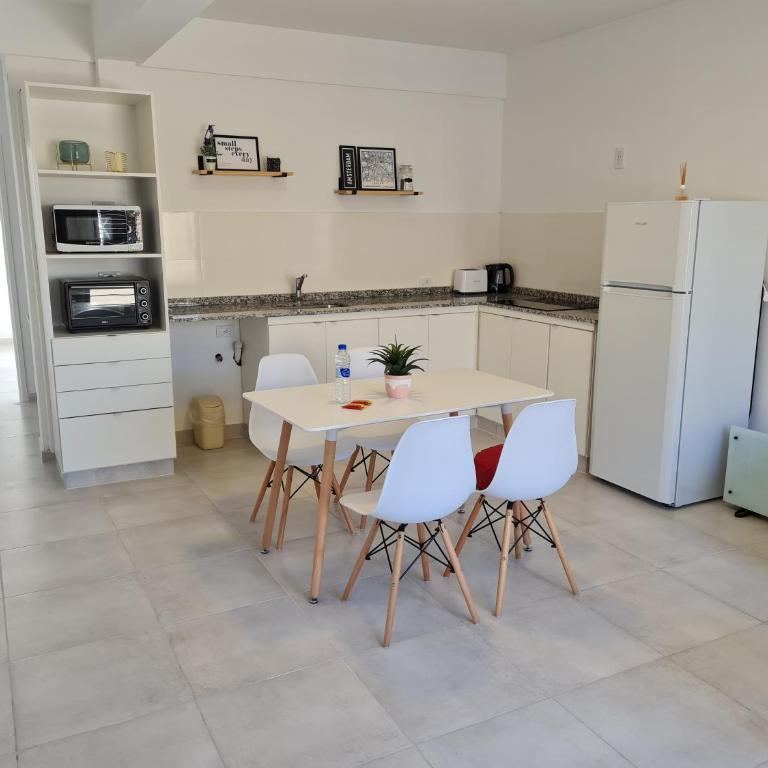 Moderno departamento en Mendoza con cochera - Apartamento de 1 dormitorio - 15