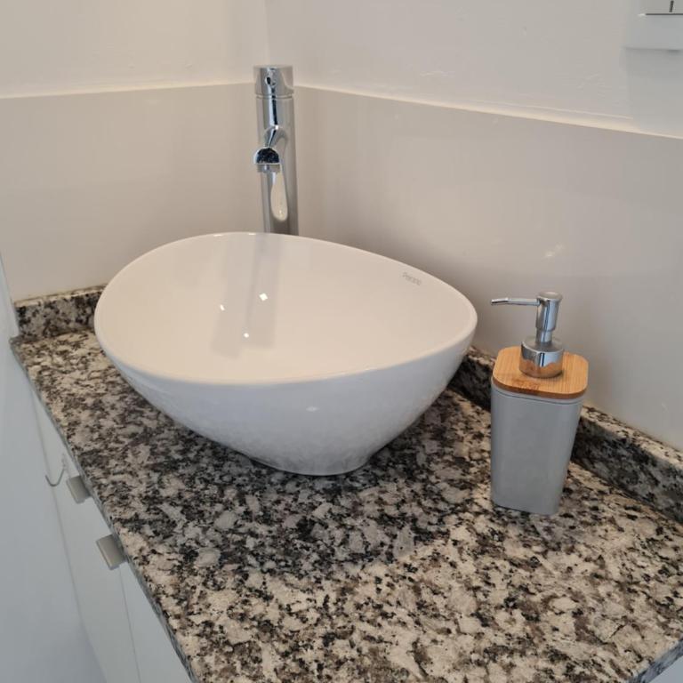 Moderno departamento en Mendoza con cochera - Apartamento de 1 dormitorio - 19