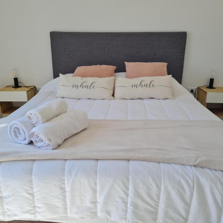 Moderno departamento en Mendoza con cochera - Apartamento de 1 dormitorio - 24