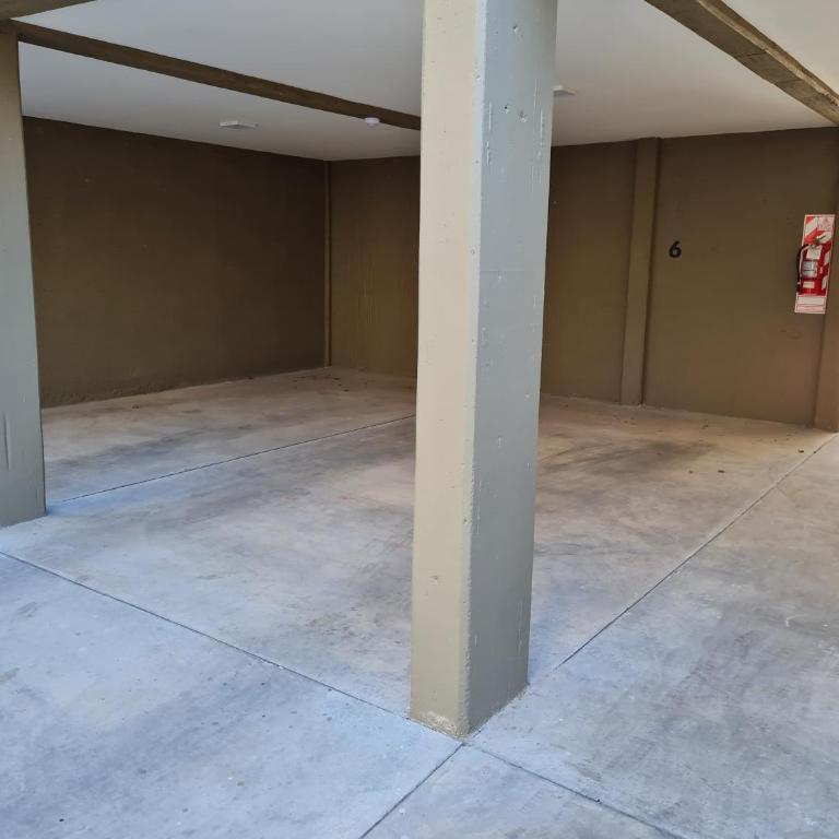 Moderno departamento en Mendoza con cochera - Apartamento de 1 dormitorio - 34