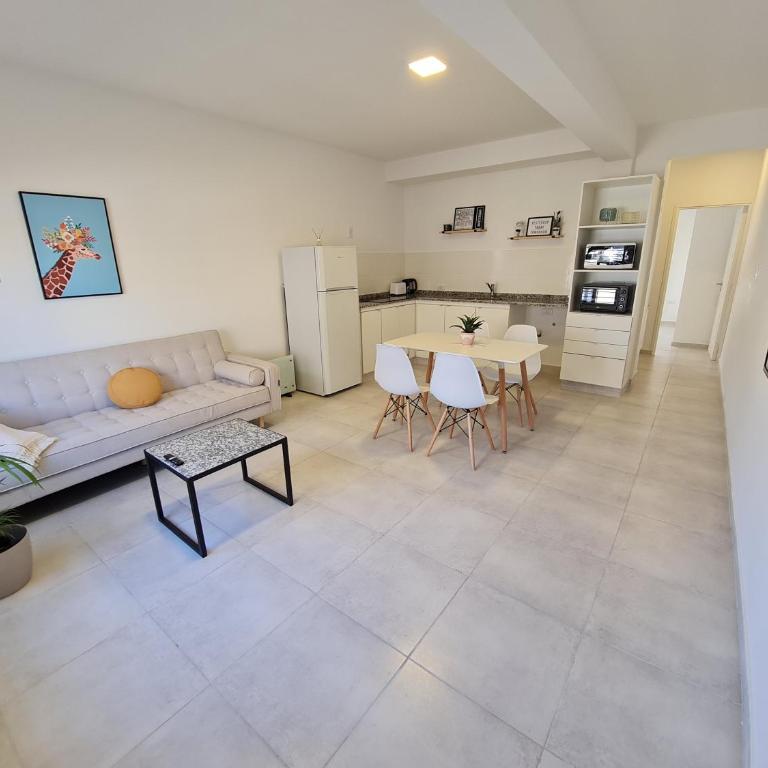 Moderno departamento en Mendoza con cochera - Apartamento de 1 dormitorio - 1