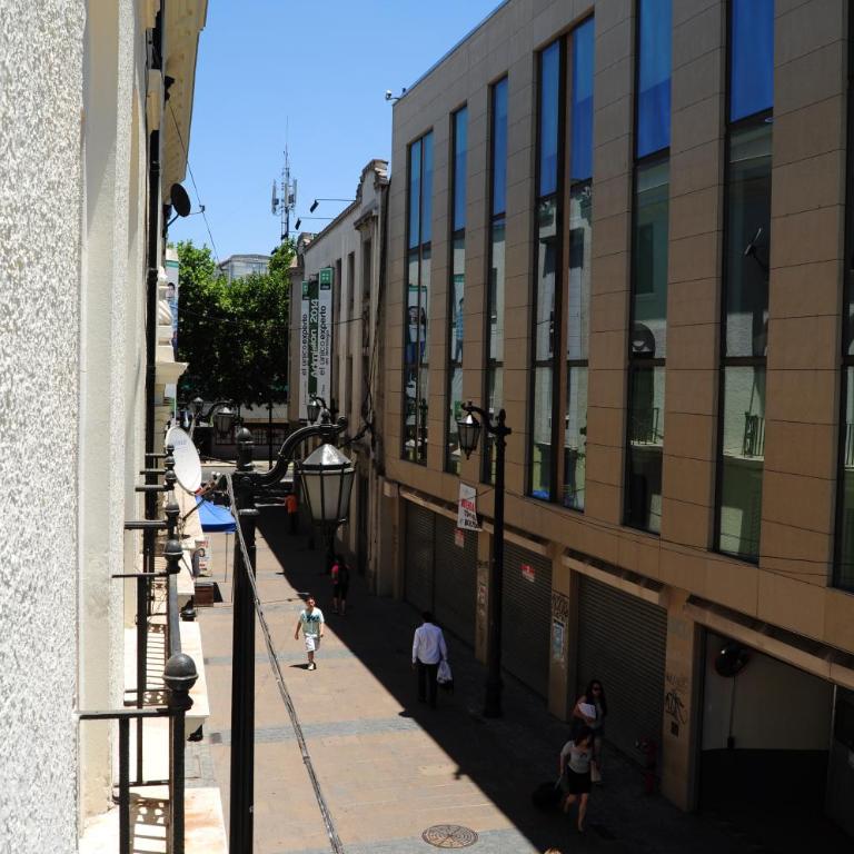 Student's Housing Republica - Classic Single Room with Balcony - 6