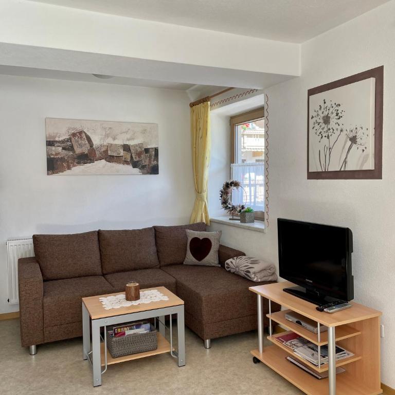 Ferienwohnung Rauch Mathilde - Apartment mit Blick auf die Berge - 10